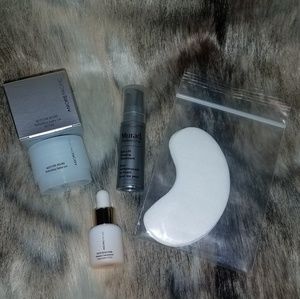 New! Amorepacific & Murad Bundle